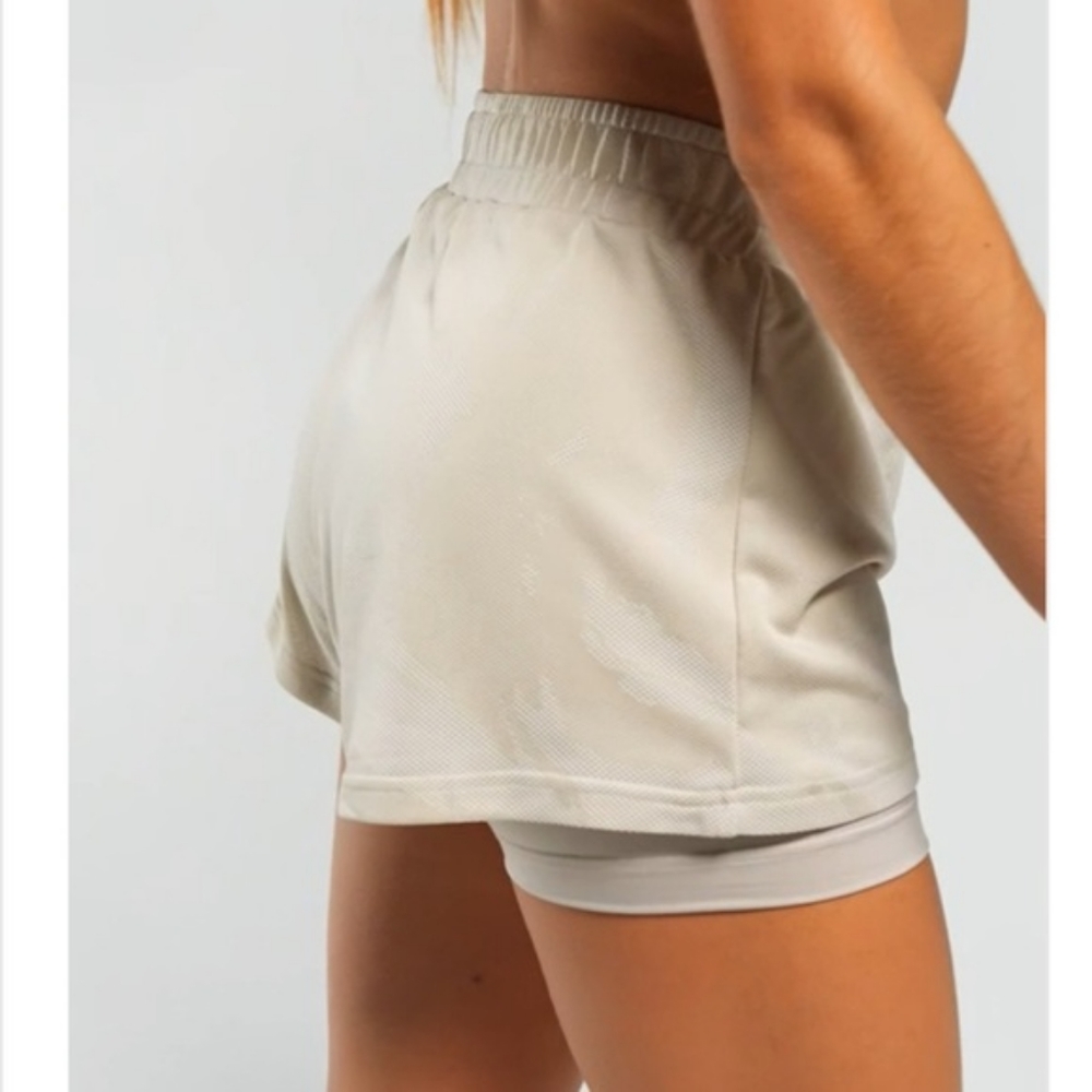 Gymshark GS Power Loose Shorts Camo Grey Cream Two Layer